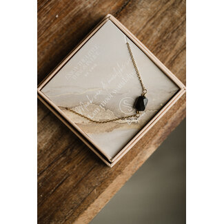 By Shir Armband edelstaal op kaartje Een mooie wandeling