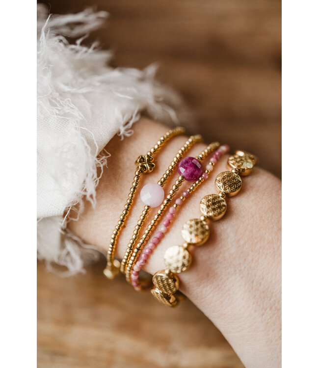 By Shir Armband kraaltjes 3 klavertjes