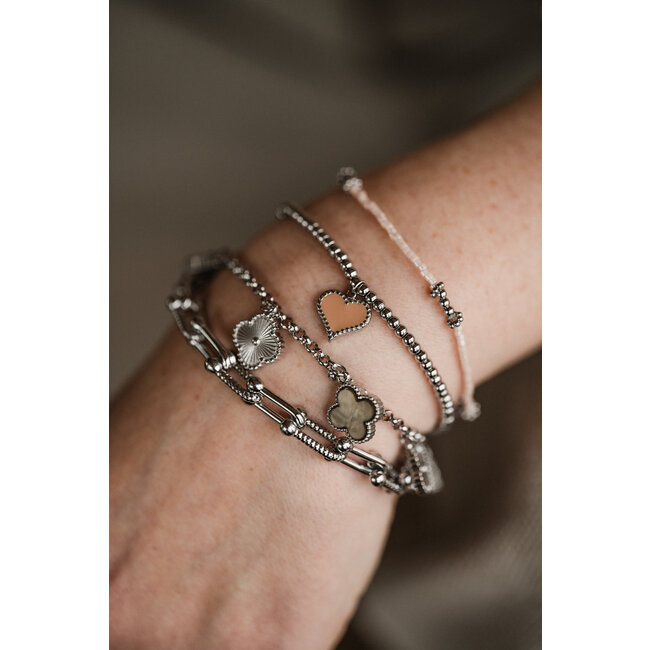 By Shir Armband kraaltjes lichtroze