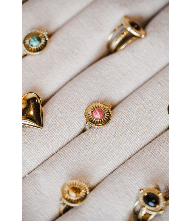 By Shir Ringen display stof groot beige