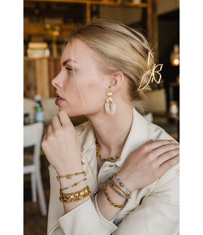 By Shir Haarklem Butterfly