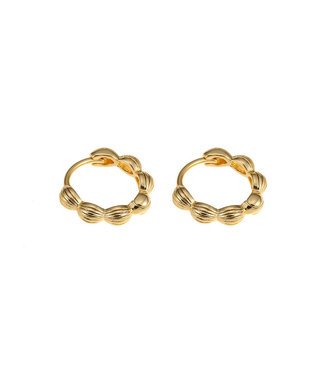 By Shir Small earrings edited by Dion