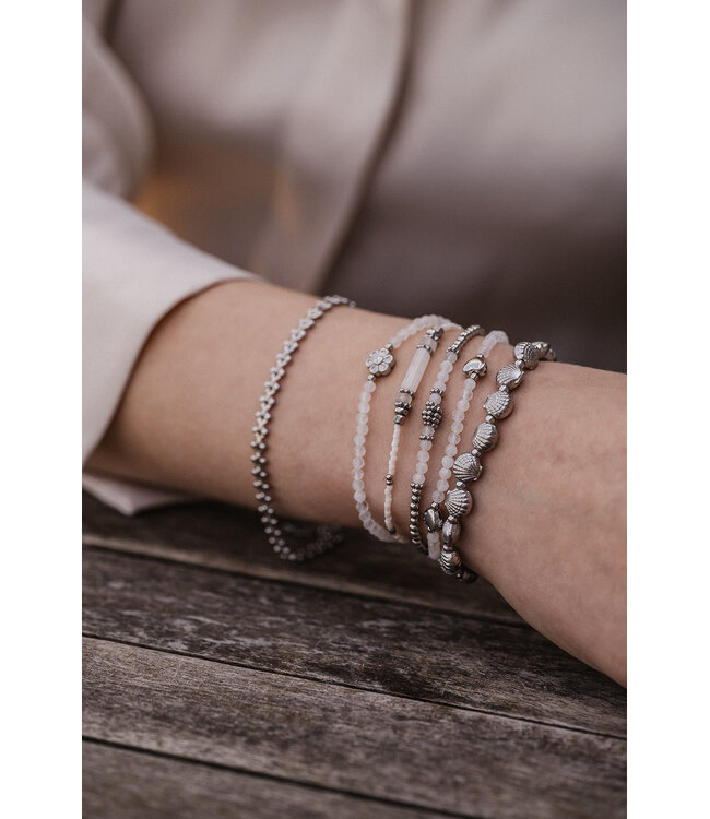 By Shir Armband luxe bohemian schelp