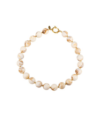 By Shir Ketting statement kralen beige