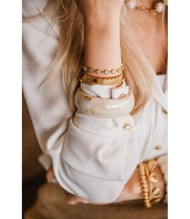 By Shir Armband esthetisch acryl beige