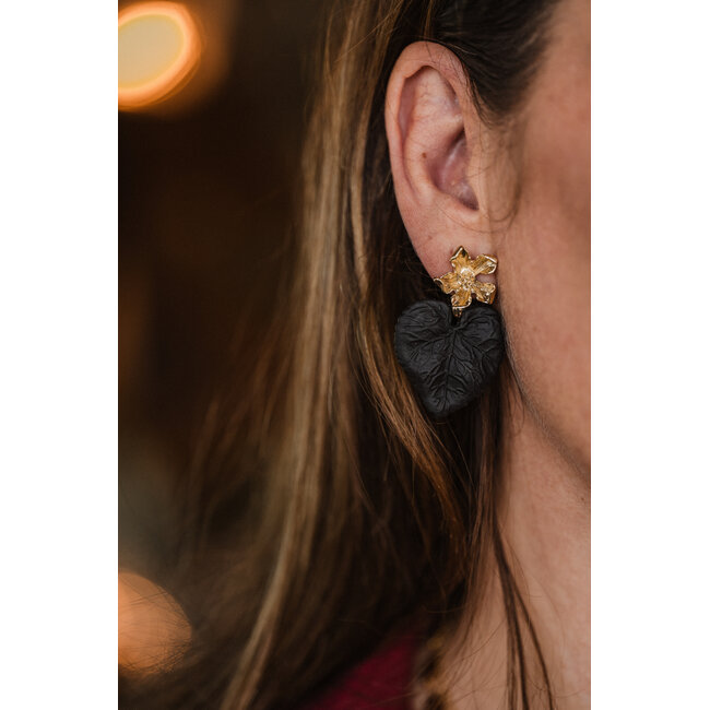 By Shir Oorbellen luxe Leaf zwart