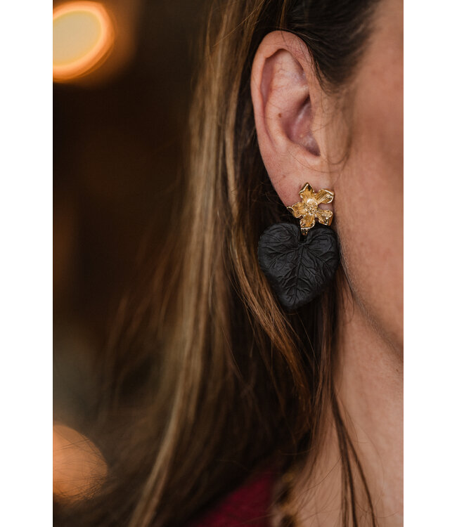By Shir Oorbellen luxe Leaf zwart
