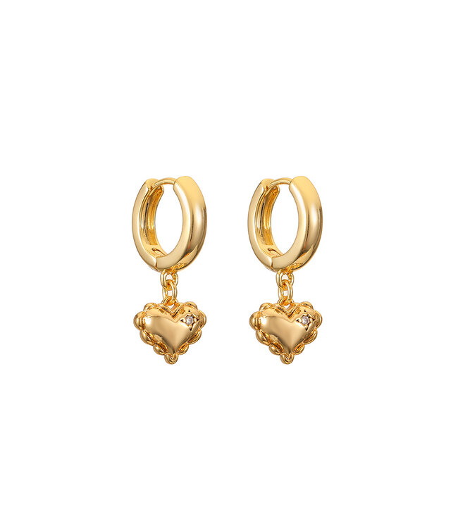 By Shir Small ruffle heart earrings
