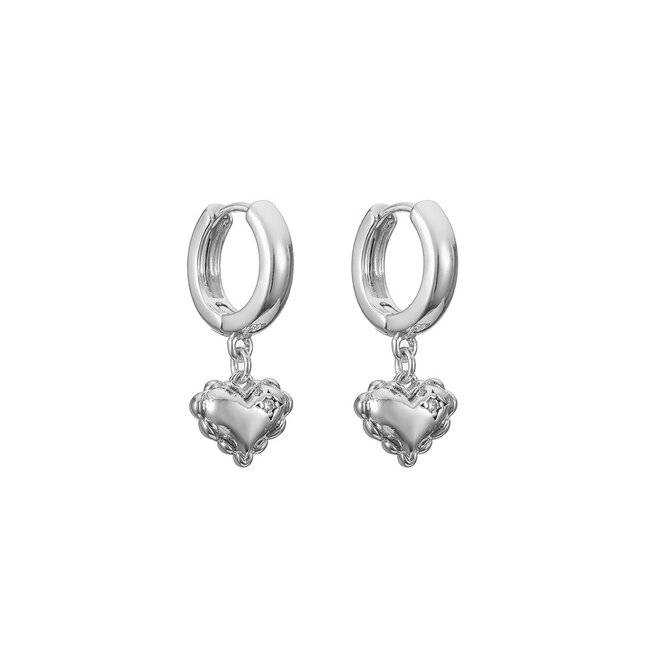 By Shir Small ruffle heart earrings