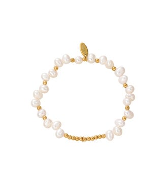 By Shir Armband kraaltjes zoetwaterparel klaver