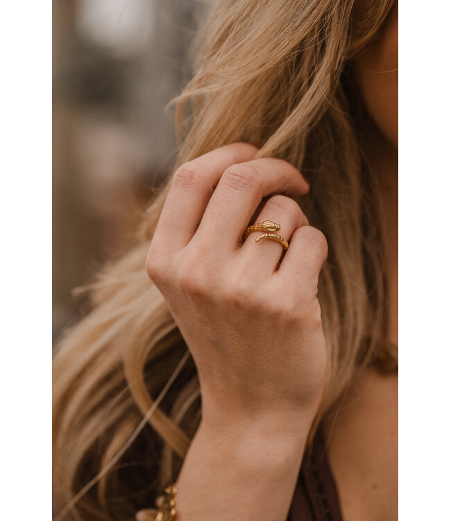 By Shir Ring luxe Sissy