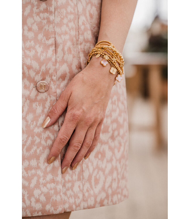 By Shir Luxury pink clover bracelet