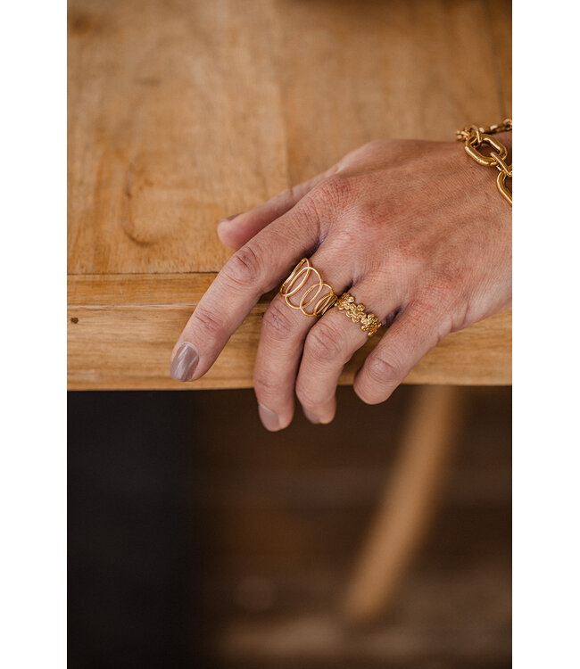 By Shir Luxury Flower Ring