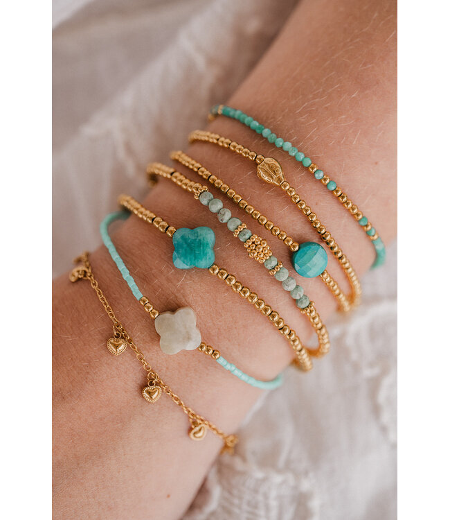 By Shir Stainless steel bracelet with bohemian hearts