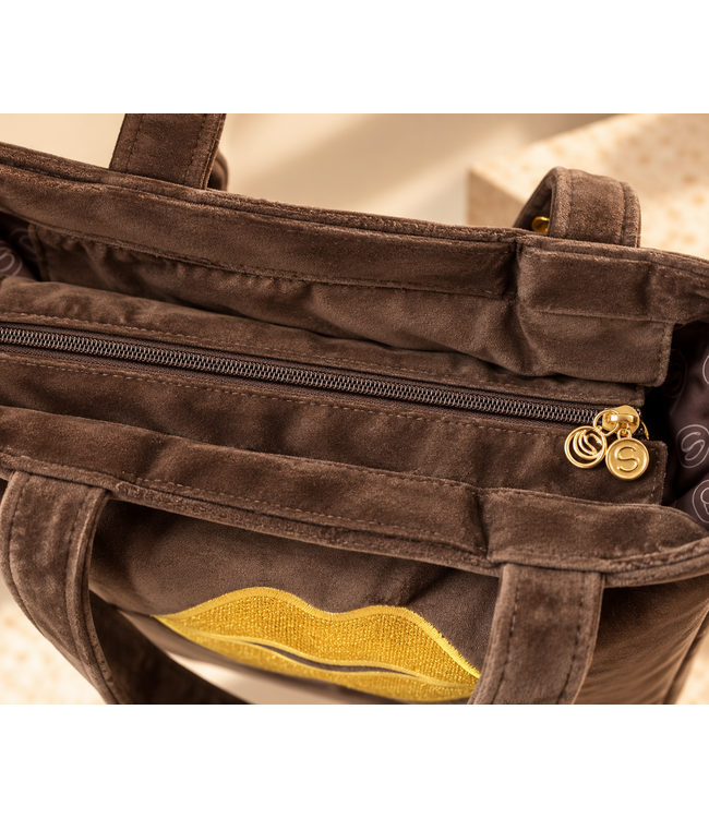 By Shir Luxe velvet tas groot bruin met gouden zoen