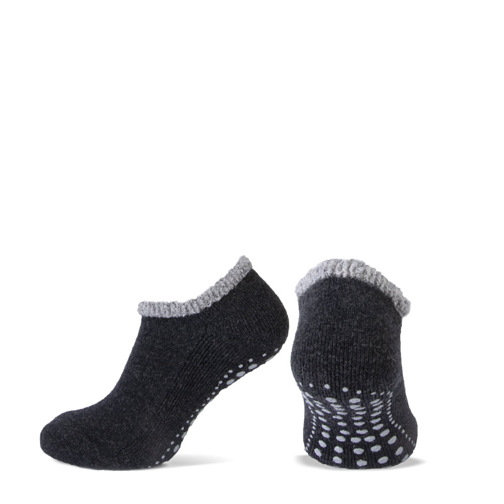 Basset Korte Wollen Huissokken met ABS - Antislip zool - Homesocks Basset Korte Wollen Huissokken met ABS - Antislip zool - Homesocks