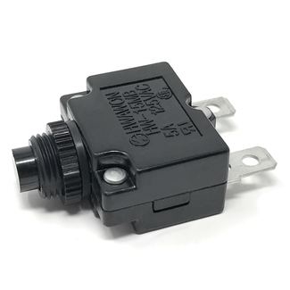 Pirates Cave Value Circuit Breaker 5A