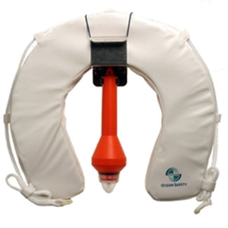 Ocean Safety Ocean Safety Traditional Horseshoe Lifebuoy Light Set