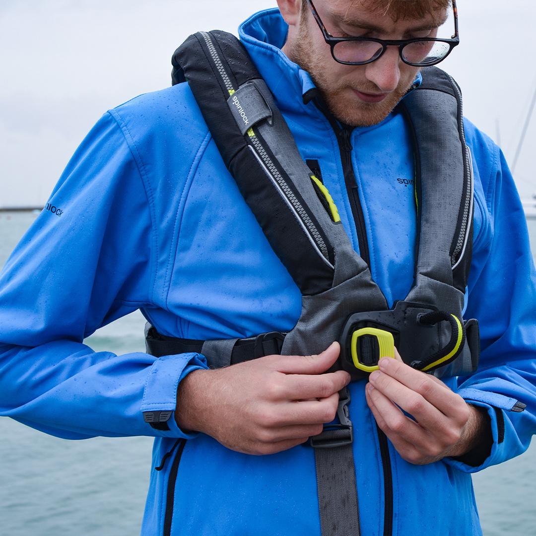 Spinlock Deckvest 6D 275N Automatic Life Jacket Pirates Cave Chandlery