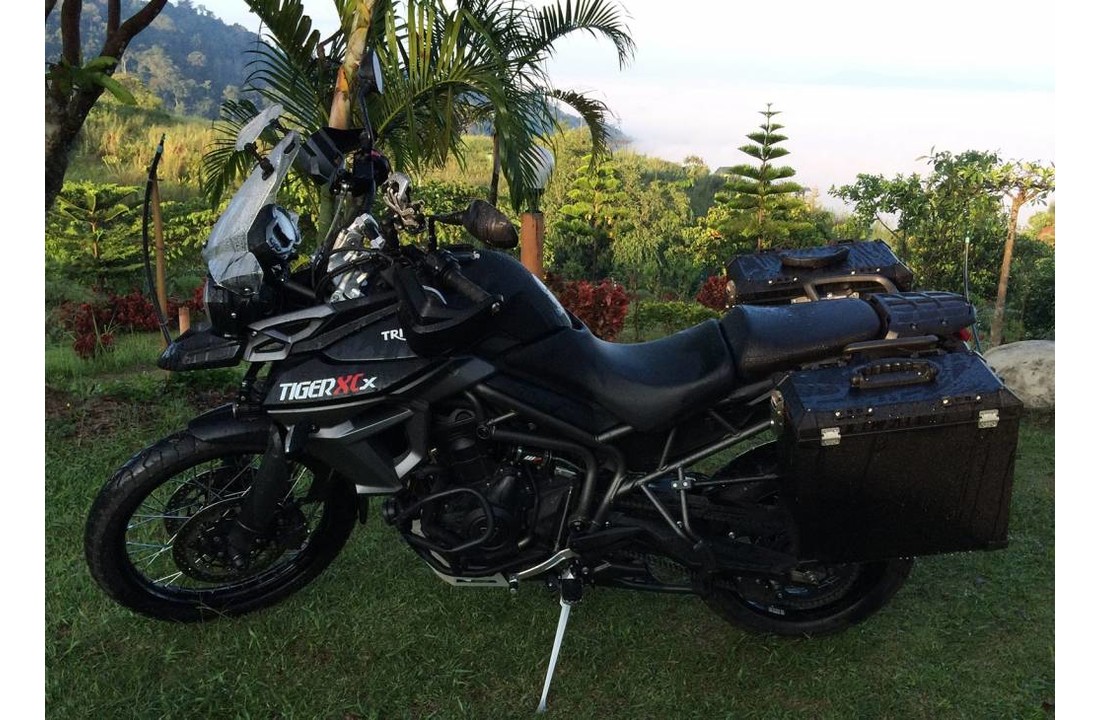 BUMOT pannierframe voor Triumph Tiger 800 series