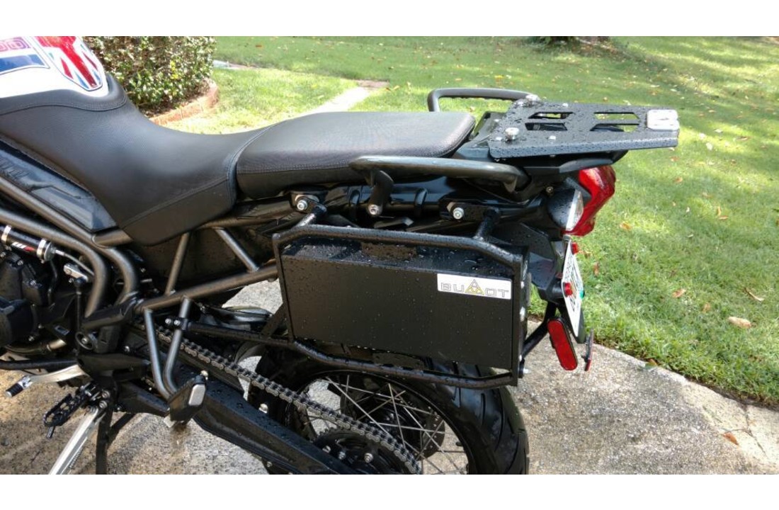 BUMOT Toolbox Triumph Tiger 800 Series