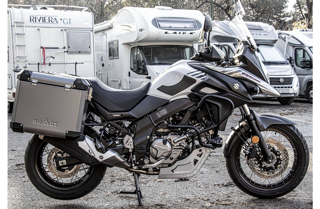 BUMOT Defender EVO zijkoffersysteem voor de Suzuki DL 650 2017+