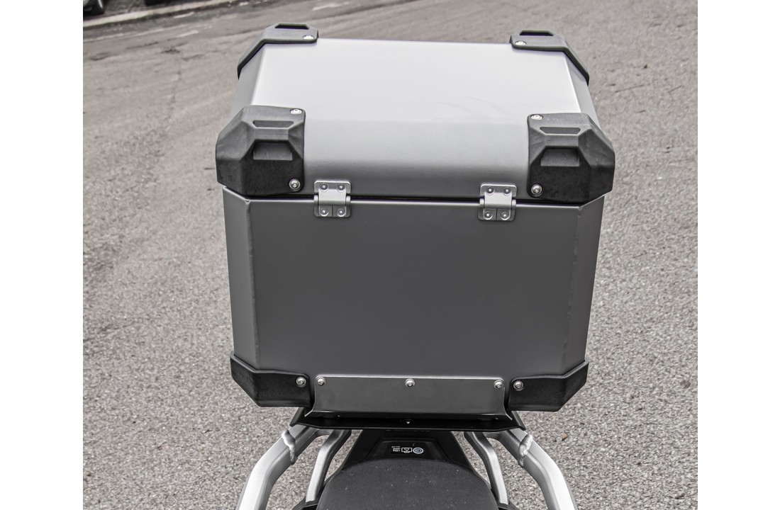 BUMOT Defender EVO Topkoffer met bevestigingsrek voor de Honda CRF1100L / Adventure Sports