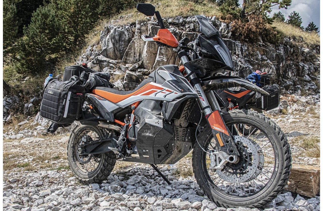 BUMOT Xtremada Soft panniers for the KTM 790 Adventure R/S
