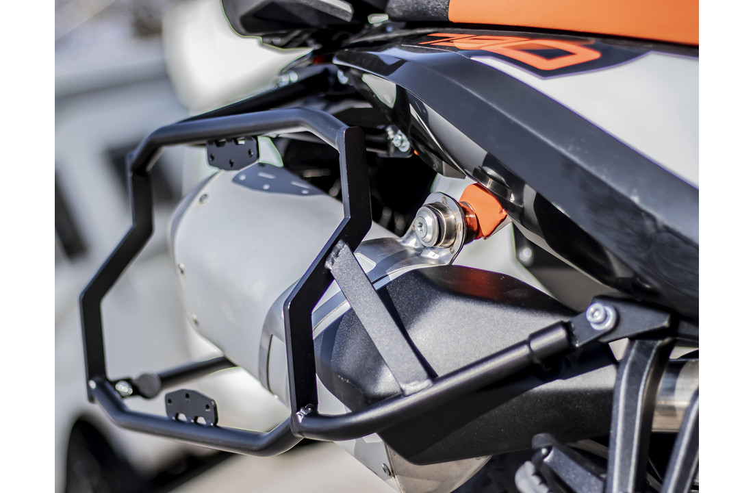 BUMOT Xtremada Soft panniers for the KTM 790 Adventure R/S