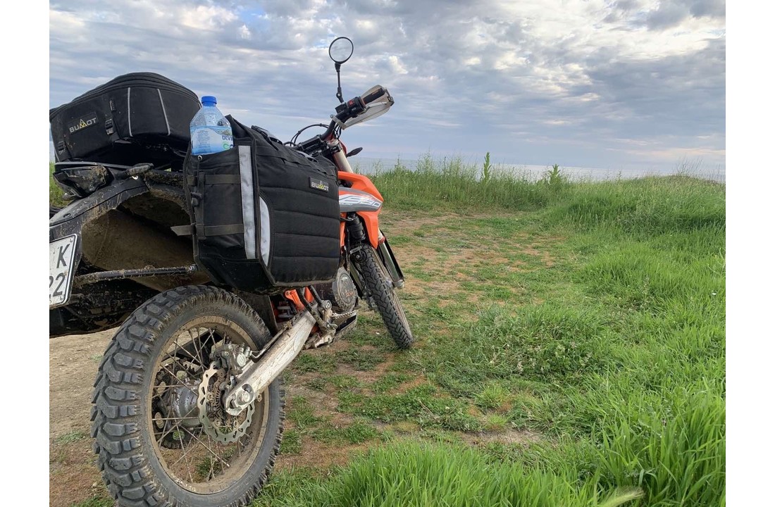 BUMOT Xtremada soft panniers for the KTM 690 Enduro R