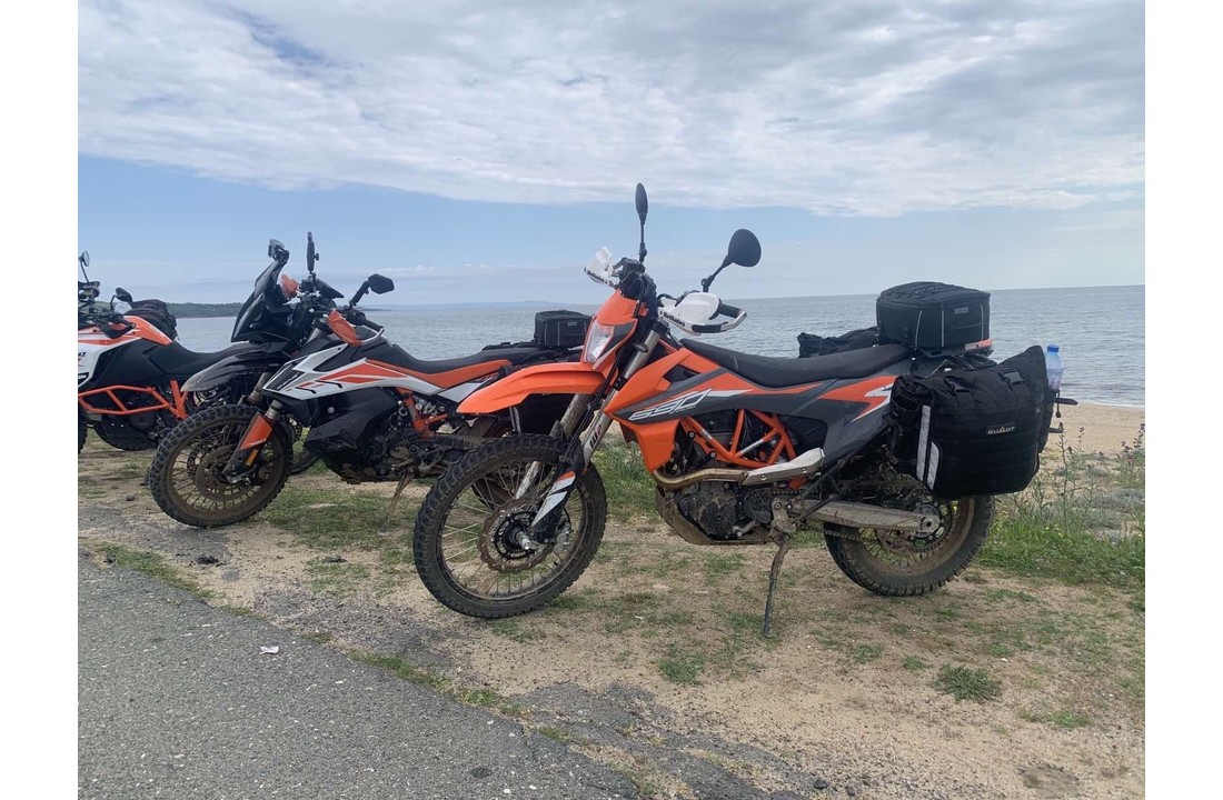 BUMOT Xtremada soft panniers for the KTM 690 Enduro R