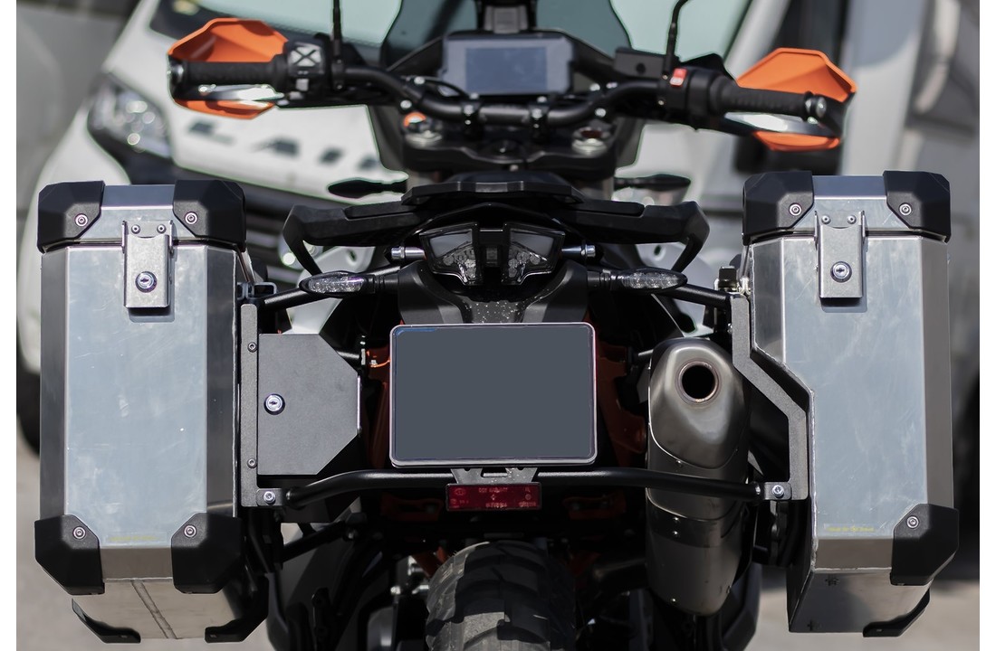 BUMOT Defender EVO zijkoffersysteem - Husqvarna Norden 901