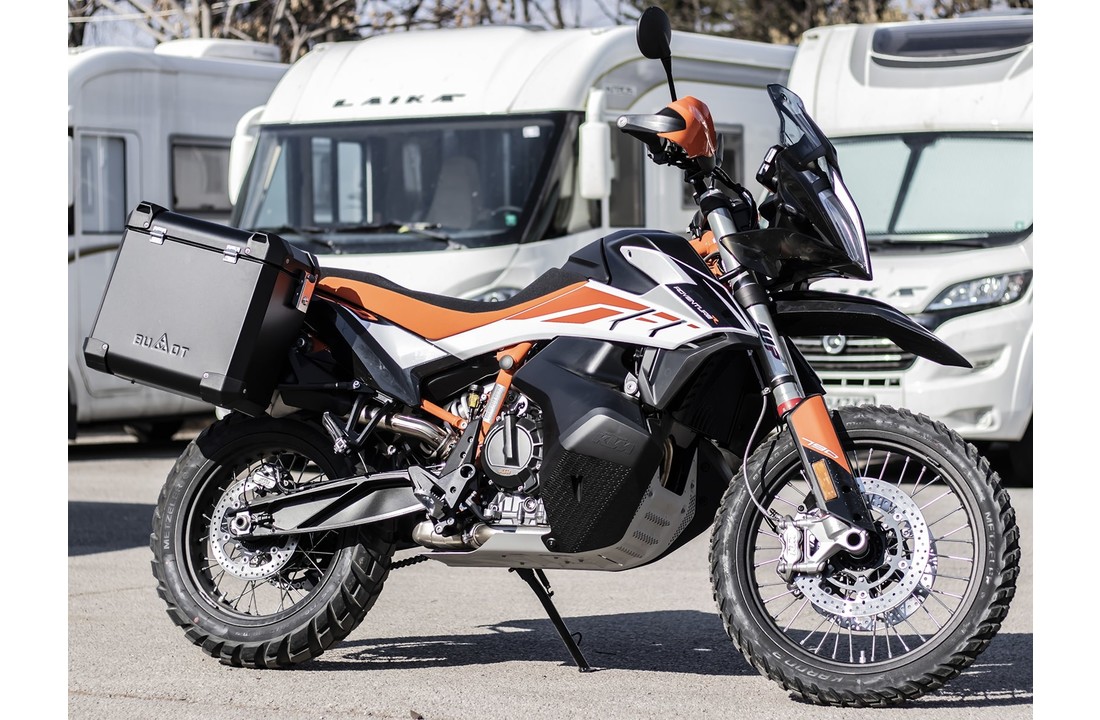 BUMOT Defender EVO zijkoffersysteem - Husqvarna Norden 901