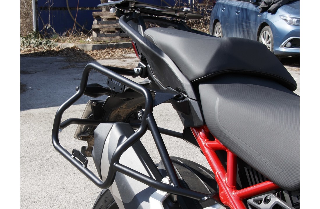 BUMOT Defender EVO Pannier system - Ducati Multistrada V4