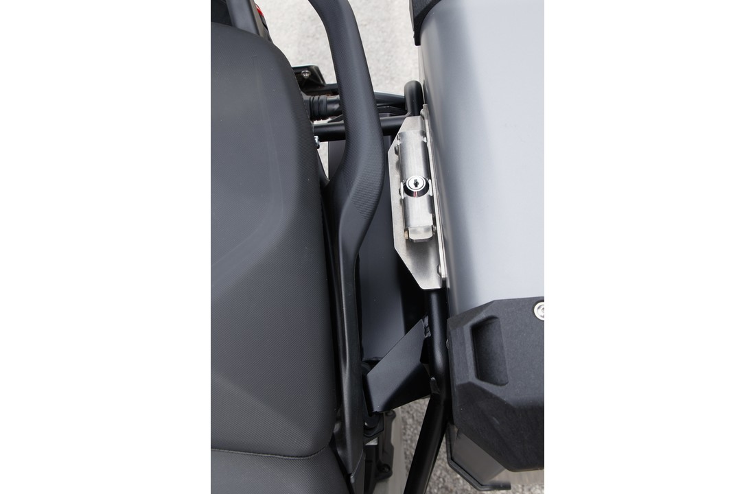 BUMOT Defender EVO Pannier system - Ducati Multistrada V4