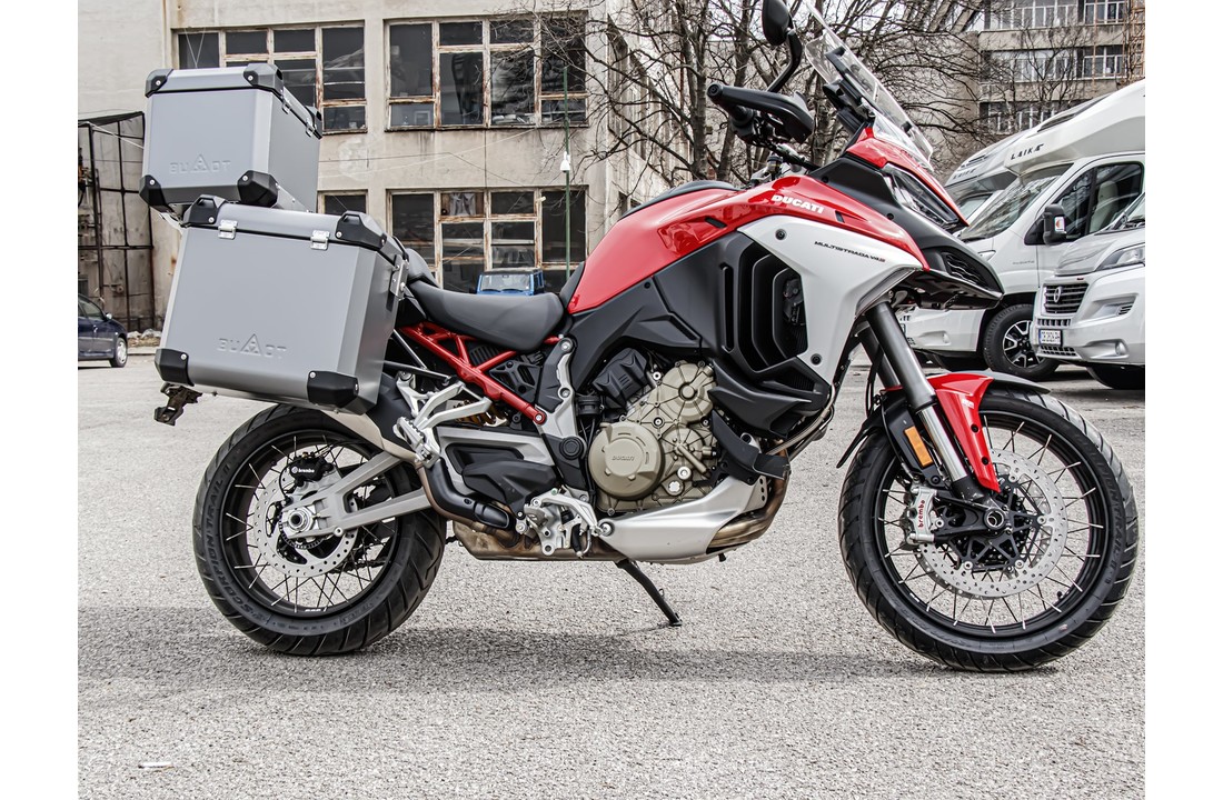 BUMOT Defender EVO Pannier system - Ducati Multistrada V4