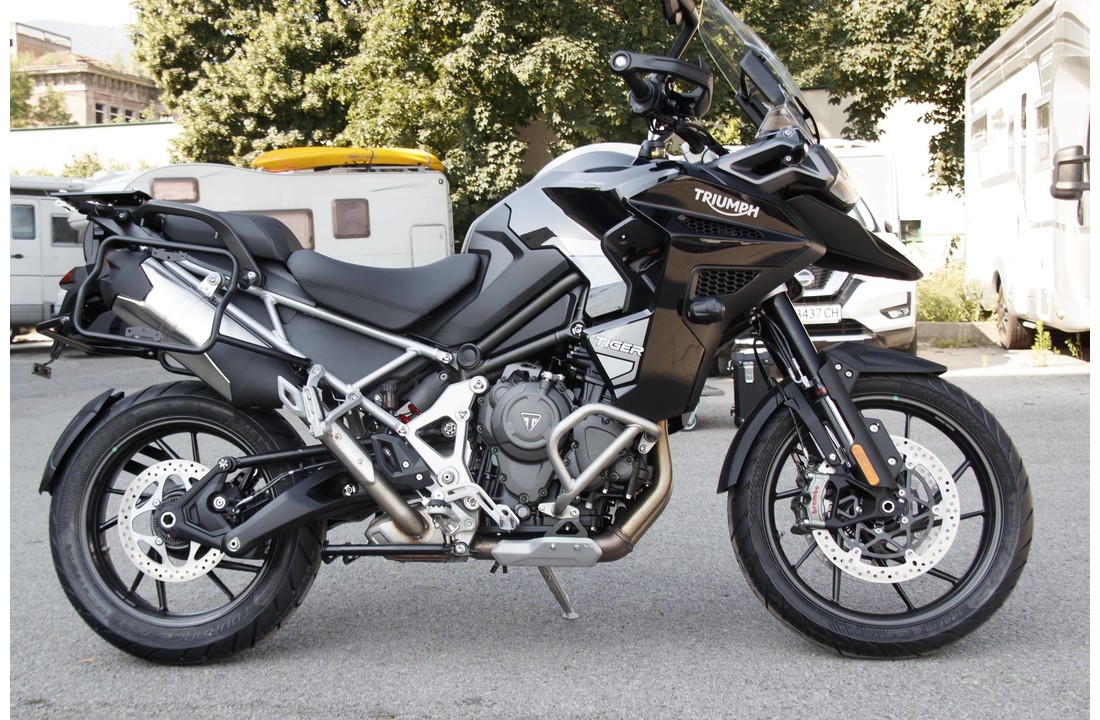 BUMOT Defender EVO Pannier system - Triumph Tiger Explorer 2022