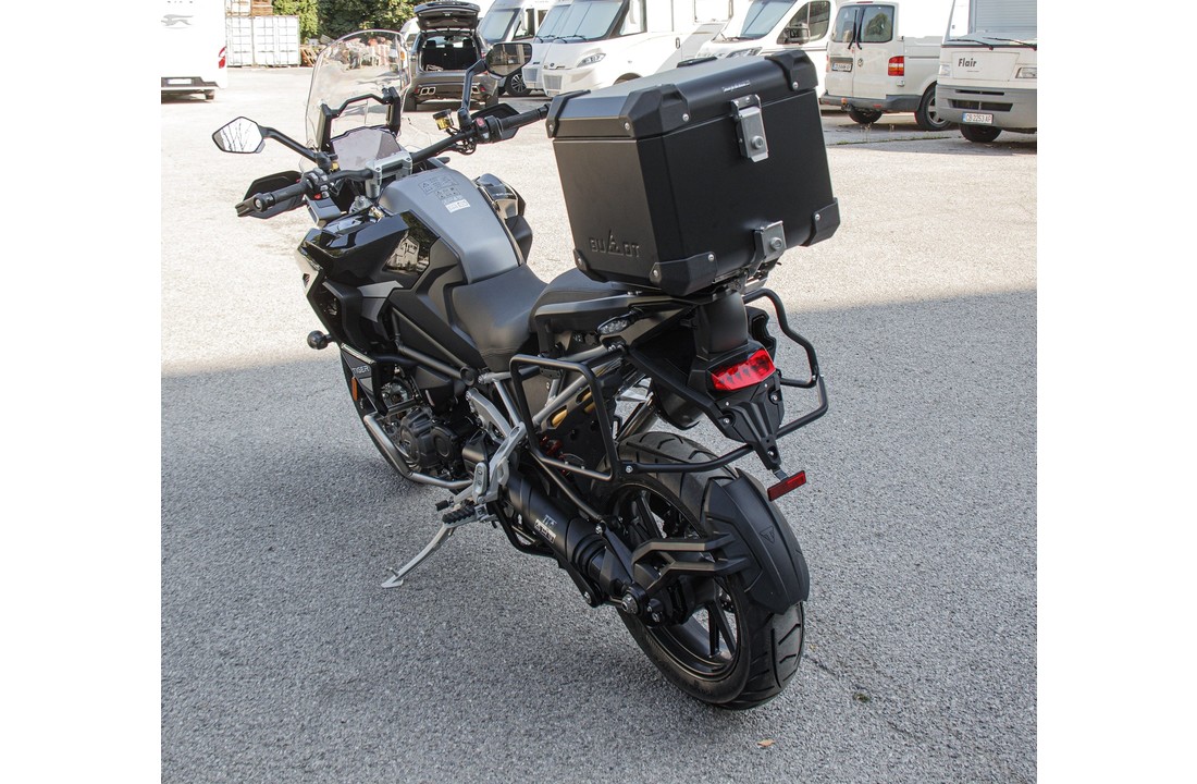 BUMOT Topcase with mounting plate - Triumph Tiger Explorer 2022
