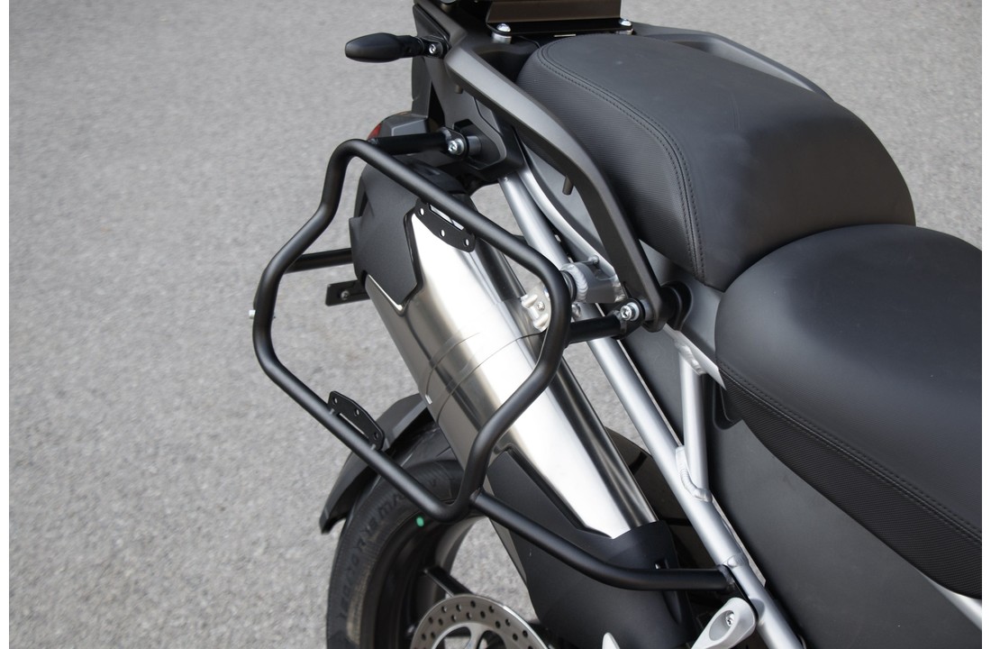 BUMOT Zijkoffer rek - Triumph Tiger Explorer 2022
