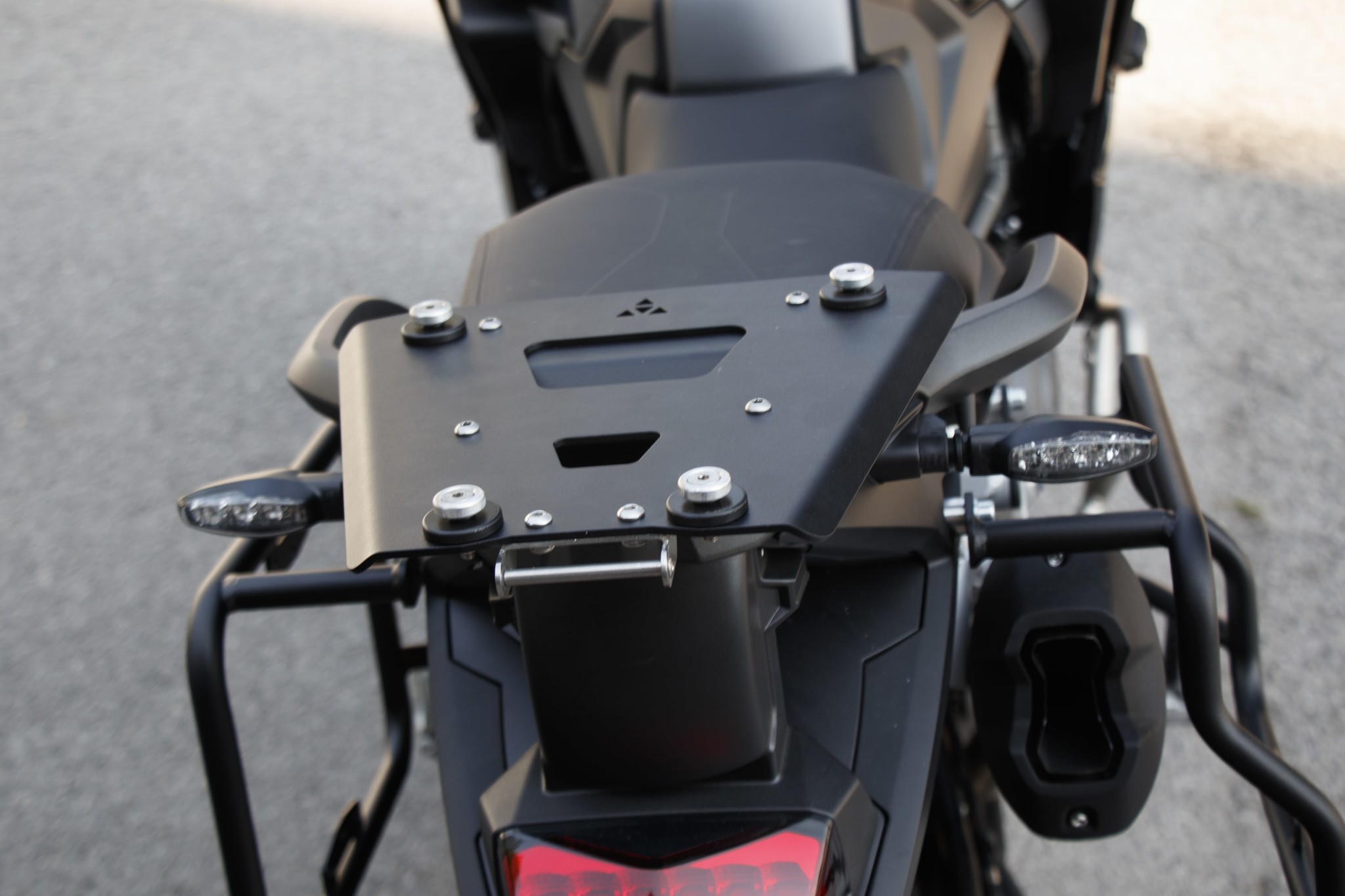 BUMOT Defender EVO Topcase moutingplate - Triumph Tiger Explorer ('22+)