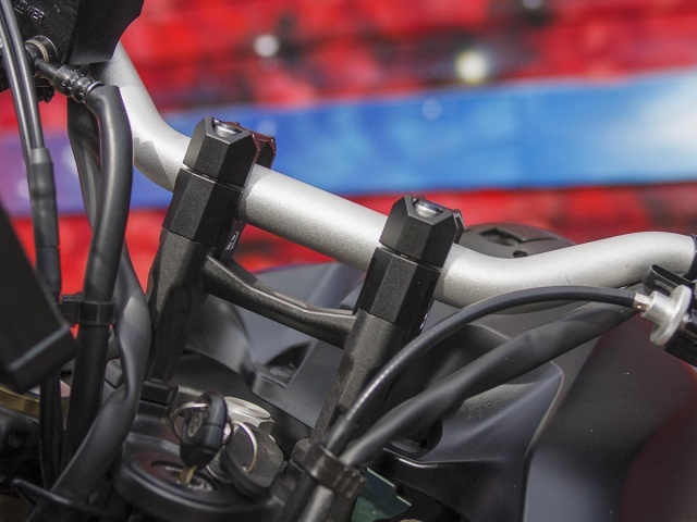 AltRider 30 mm Block Handlebar Riser