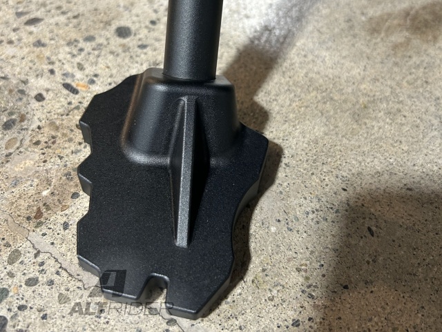 AltRider Verstelbare Alu Zijstandaard - BMW R1200/R1250 GS(A) (2013+) - verlaagde vering