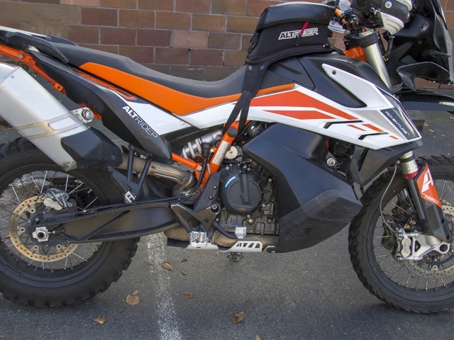 AltRider Clutch Arm Extension - KTM 790/890 Adventure / R and Husqvarna Norden 901