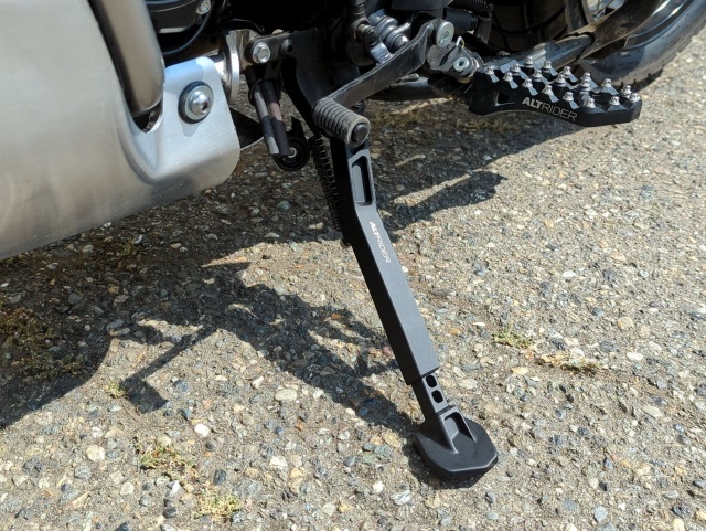 AltRider Verstelbare Alu Zijstandaard - Honda XL750 Transalp