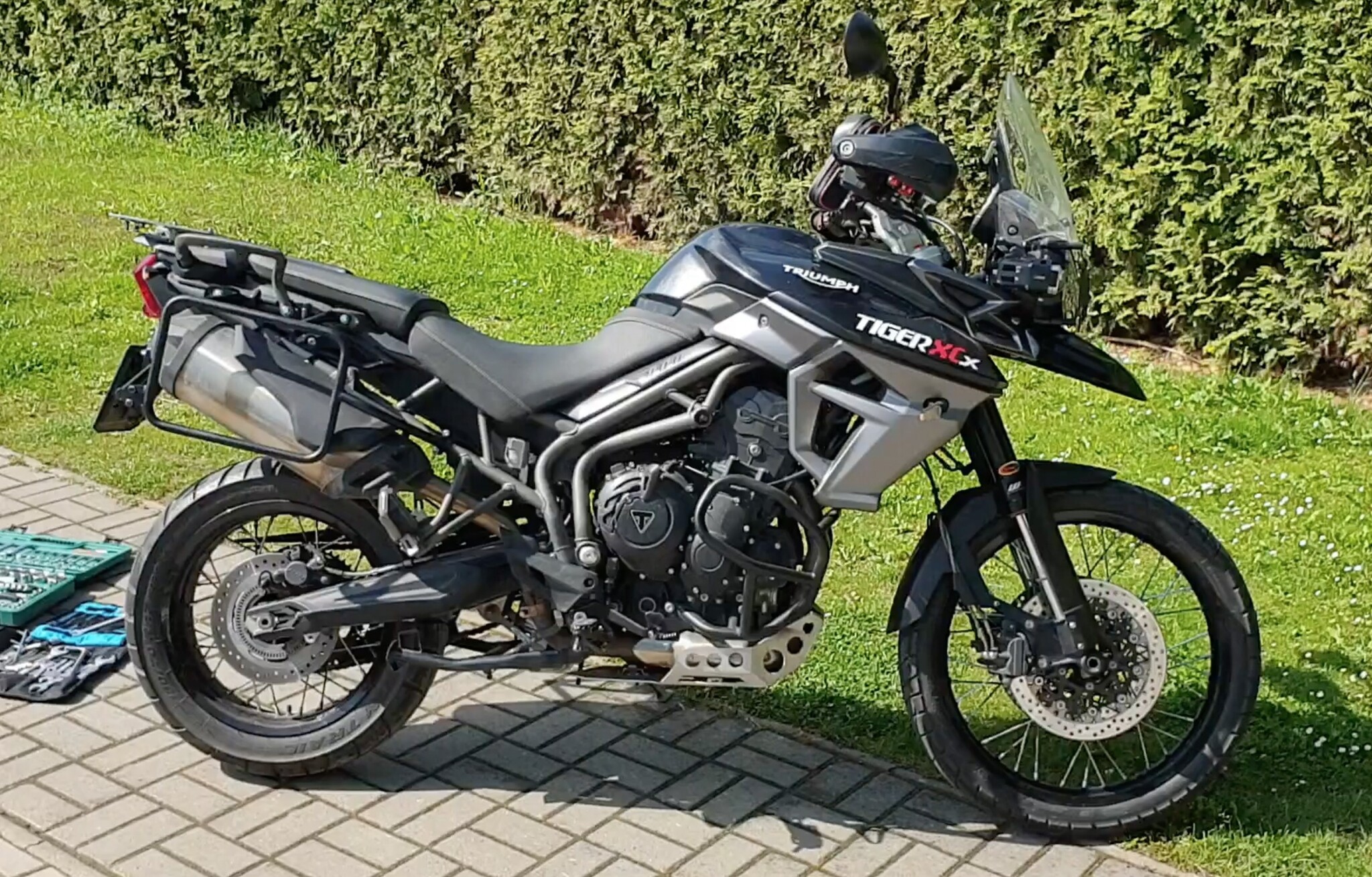 Outback Motortek Pannier Racks - Triumph Tiger 800