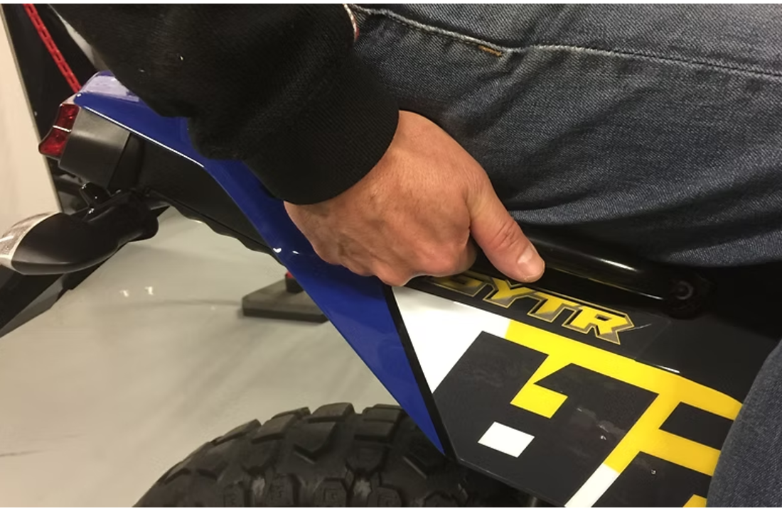 Atelie700 - passenger handles for Ténéré 700