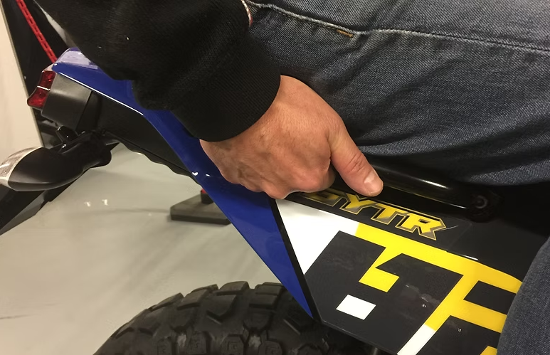 Atelie700 - passenger handles for Ténéré 700