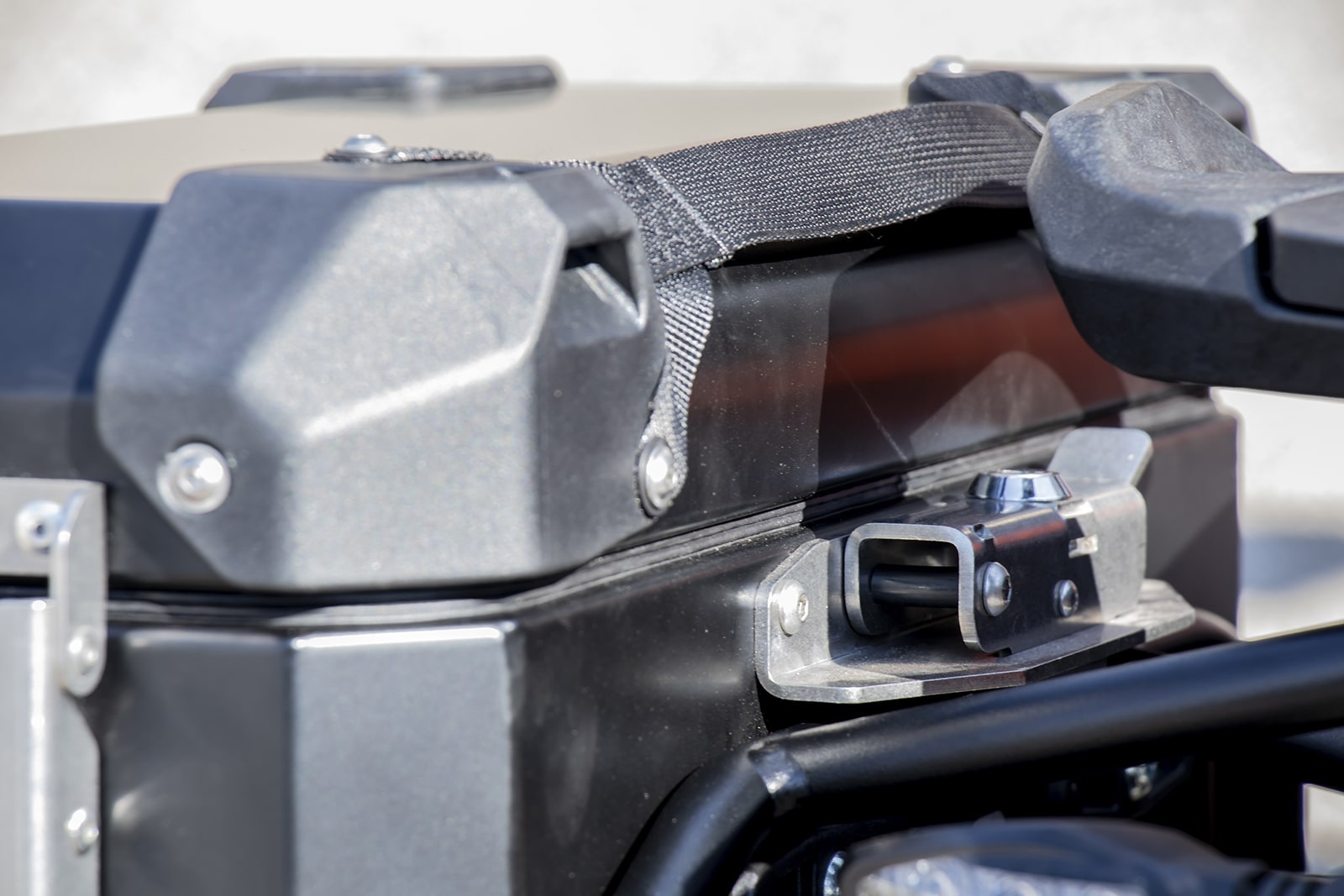 BUMOT - EVO Replacement Case Corner Guard