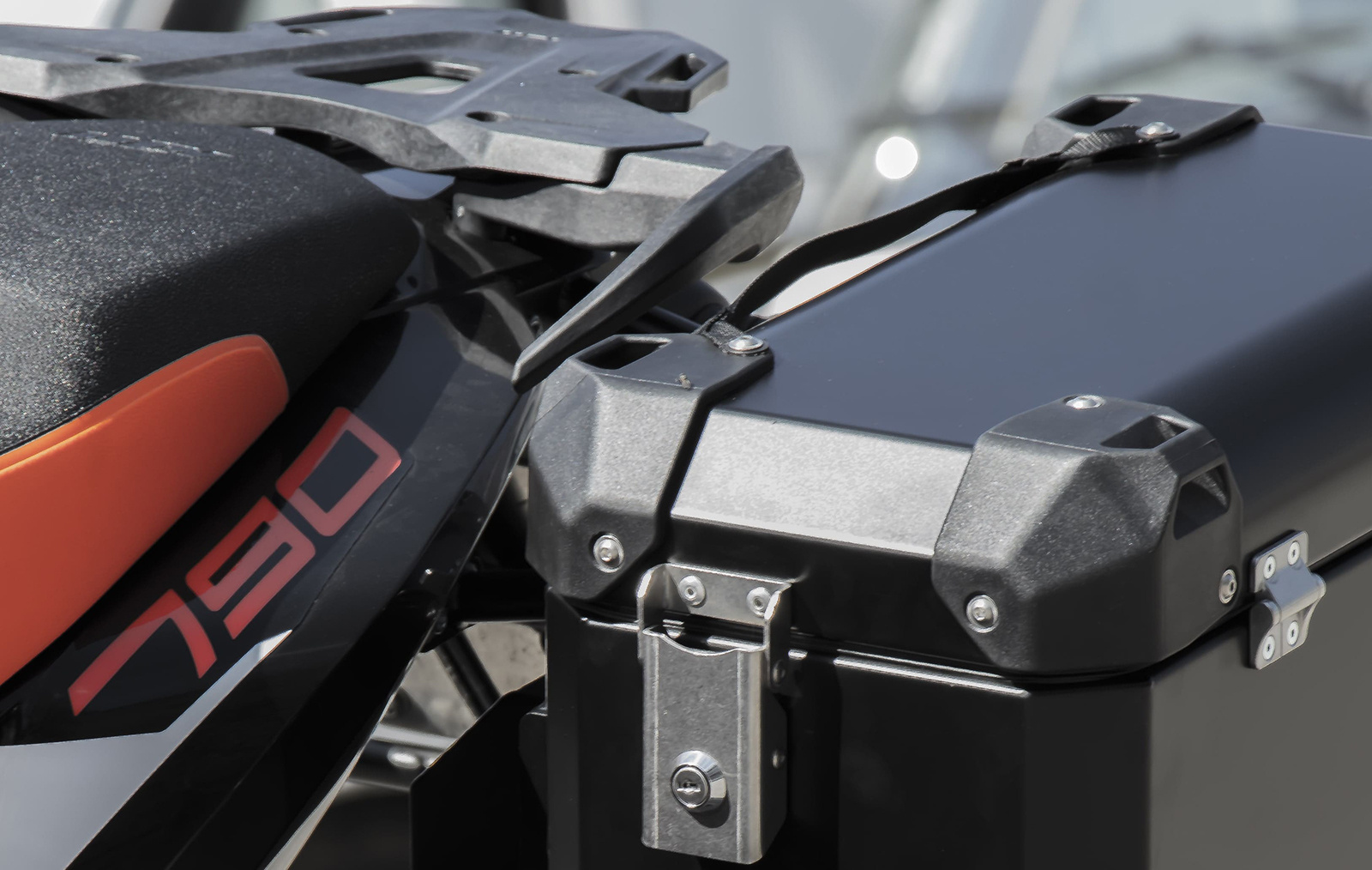 BUMOT - EVO Replacement Case Corner Guard