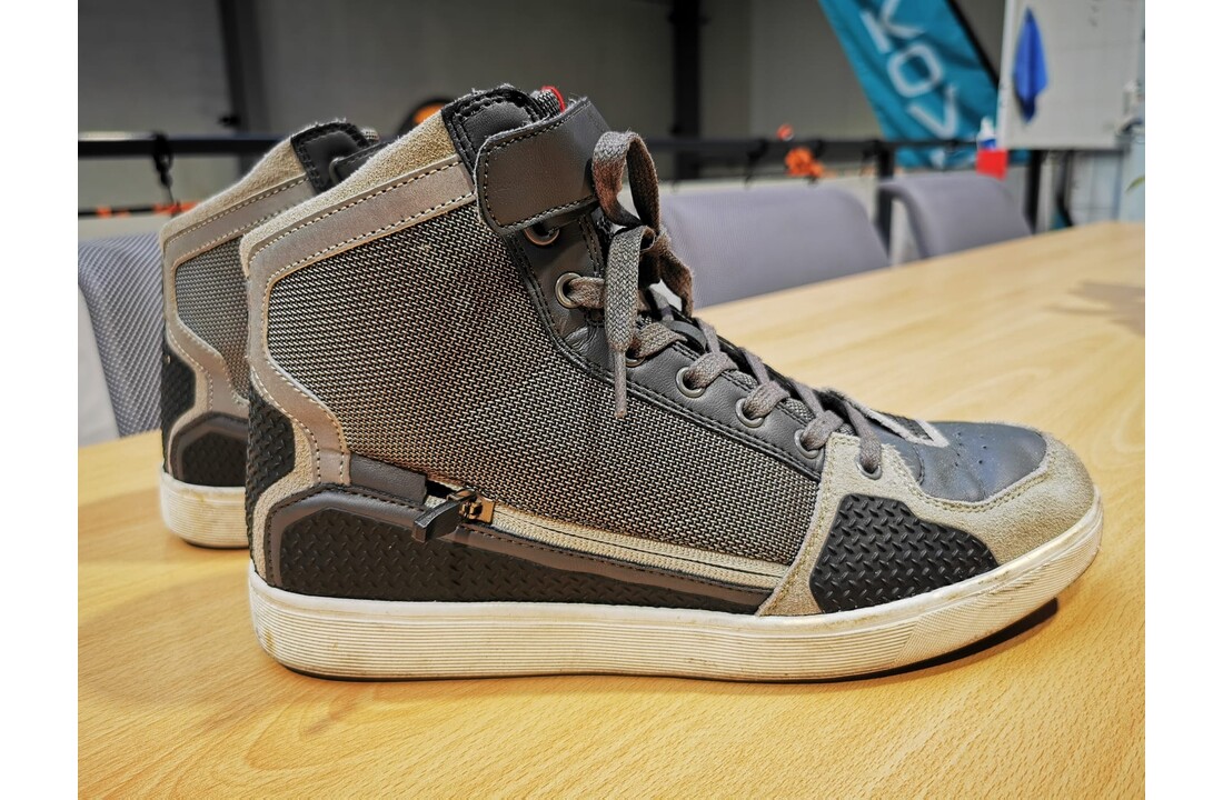 Acerbis – Motorcycle Key Shoe / Sneaker (Size 43) - PRE OWNED